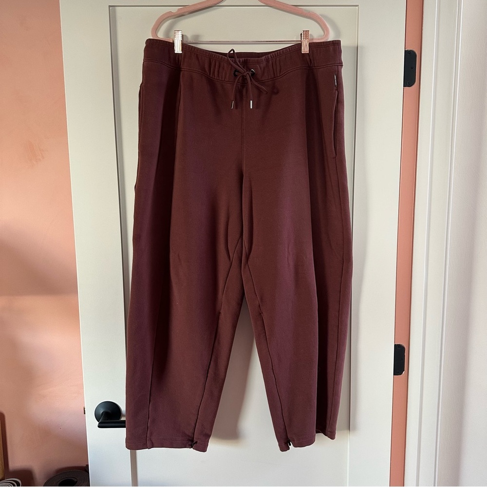 Athleta x Alicia Keys RetroPlush Dark Cherrywood Pants | Relaxed Fit Joggers